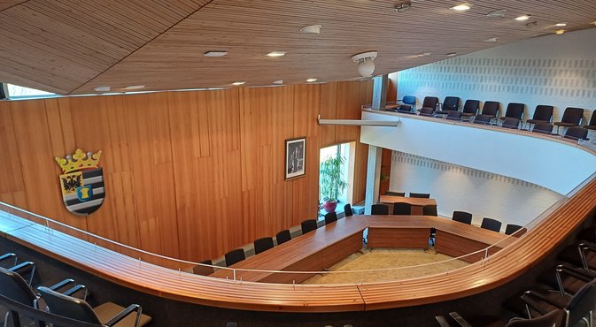 Raadzaal ruimte in gemeentehuis Stadskanaal